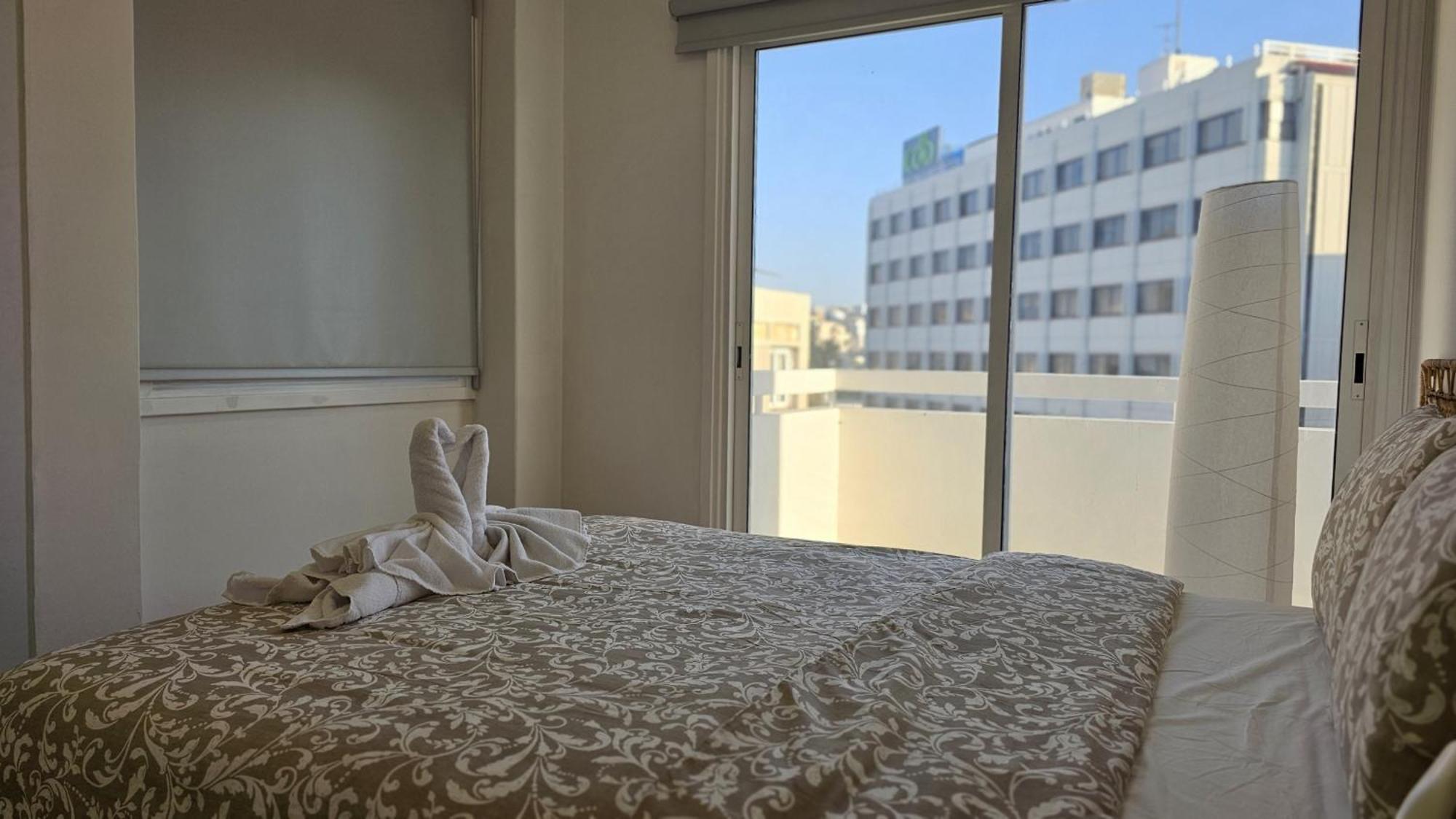 Apartment Life Ii